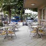 Wega Hotel 3*
