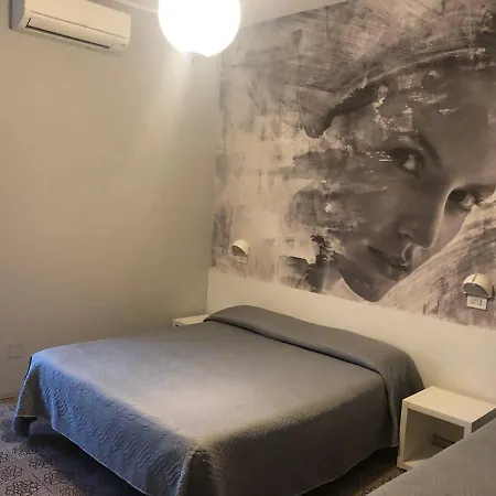 Hotel Wega 3*