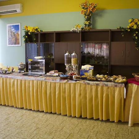Hotel Wega 3*